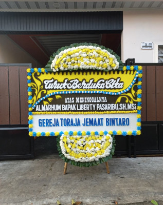 Papan Bunga Duka di Kalikajar