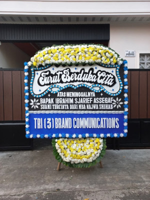 Papan Bunga Duka di Kalikajar